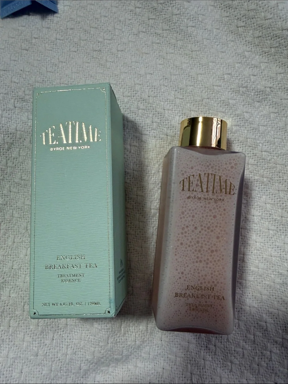English Breakfast Tea Treatment Essence - Pink Bottle